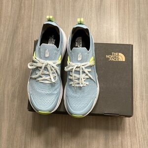 NWT TNF Vectiv Hypnum. Size 7.5